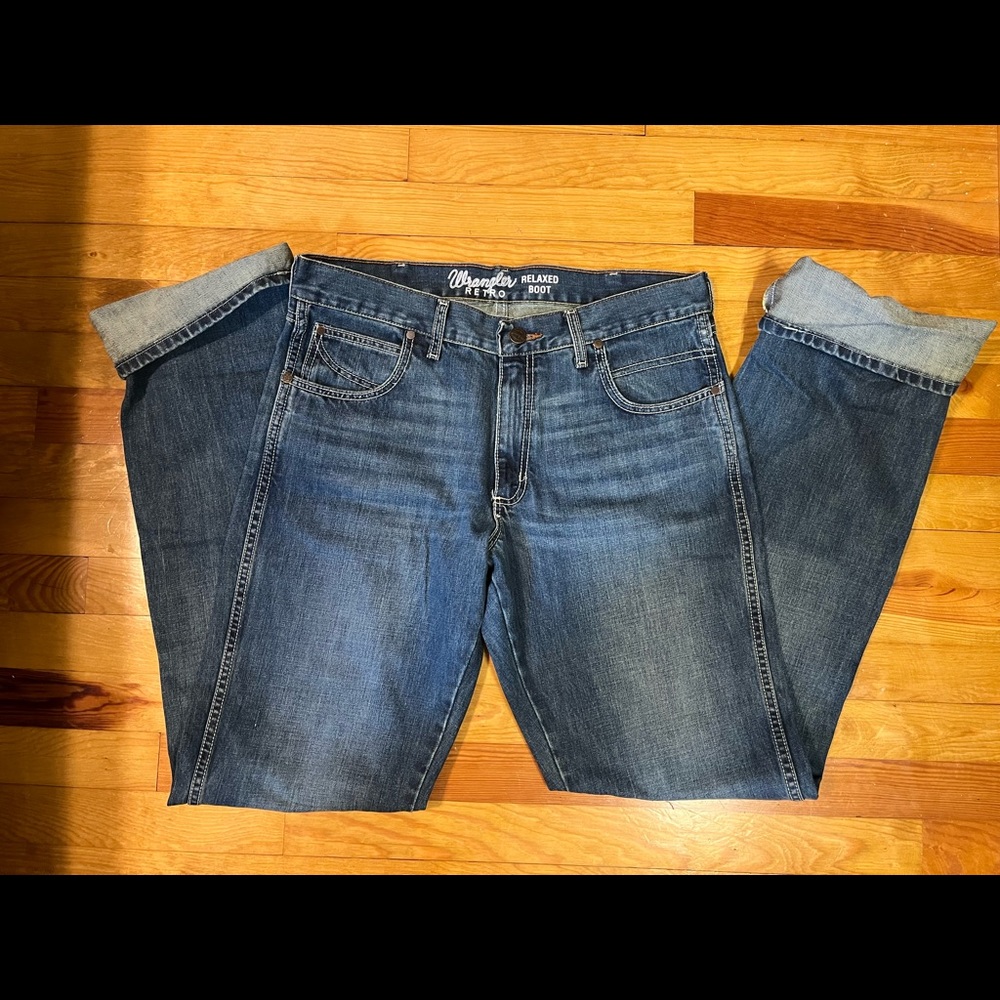 Wrangler Retro : relaxed boot cut jeans